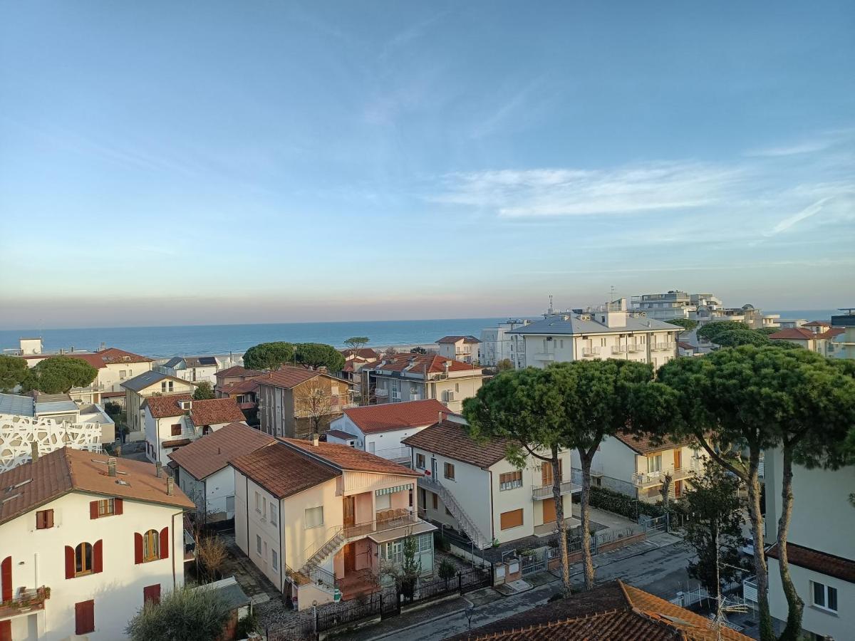 Hotel La Torre Cervia Eksteriør billede