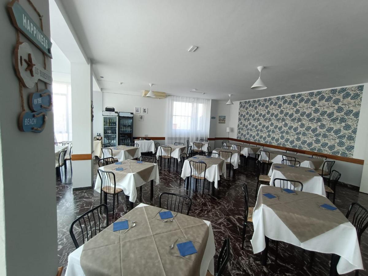 Hotel La Torre Cervia Eksteriør billede